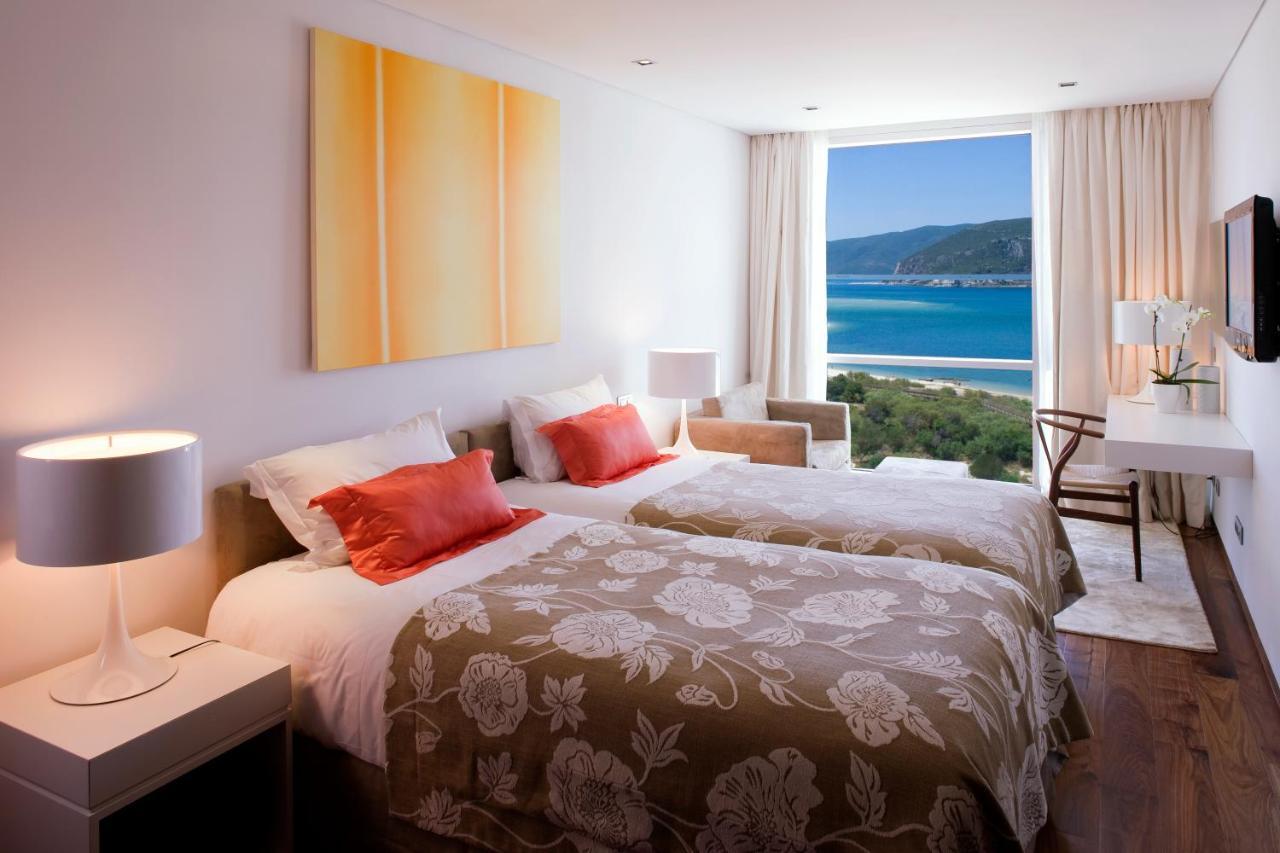 Troia Design Hotel Экстерьер фото A room at the hotel