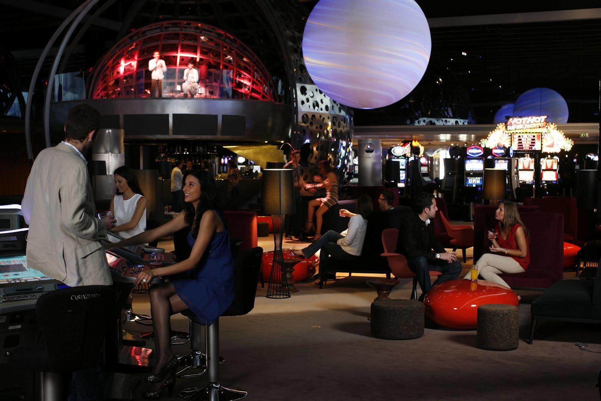 Troia Design Hotel Экстерьер фото The 360° Bar
